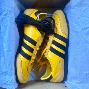 Adidas Japans NEW IN BOX